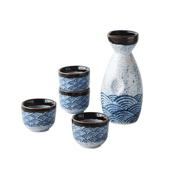 Keramik-Sake-Set „Isa“.