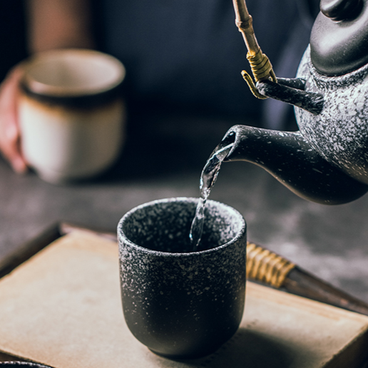 „Keikain“ Japanische Teetasse aus Keramik