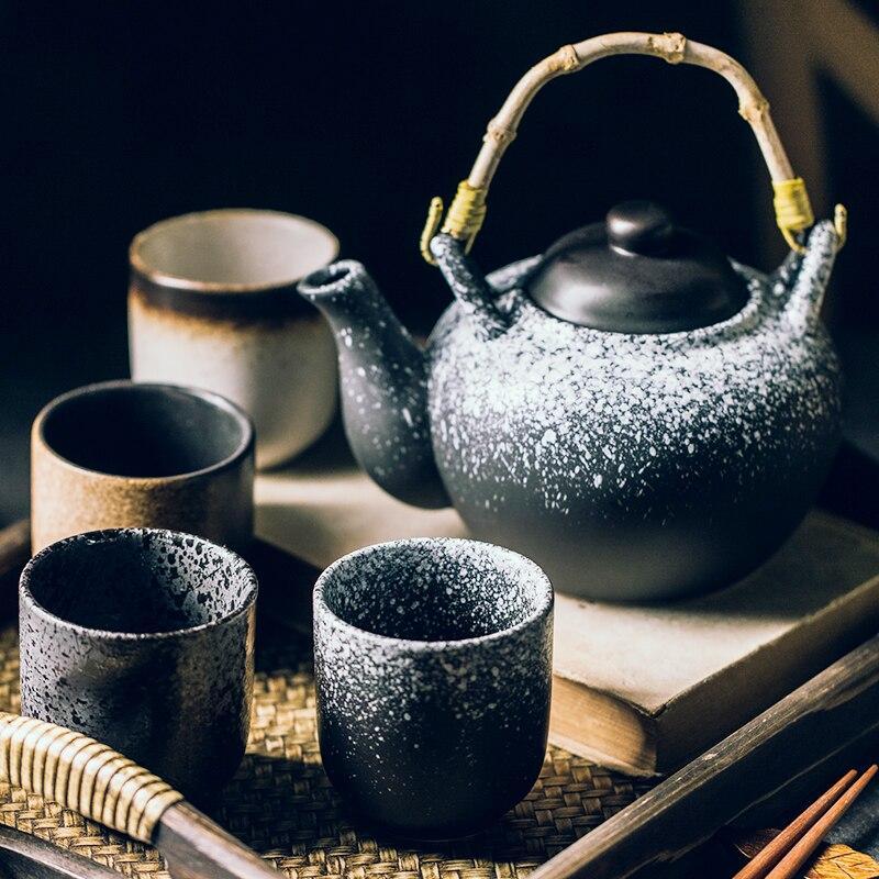 „Keikain“ Japanische Teetasse aus Keramik