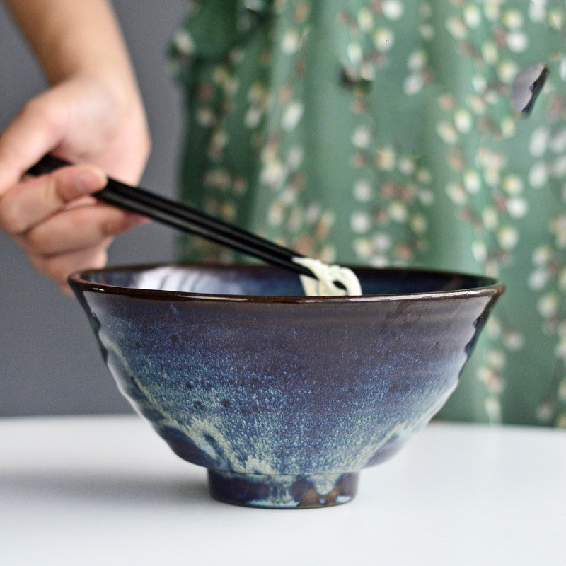 Japanische Keramik-Ramenschale „Suda“.