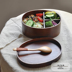 Japanische Bento-Box aus Holz „Ssekien“