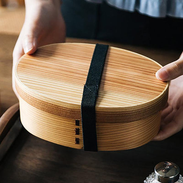 Japanische Bento-Box aus Holz „Ssekien“