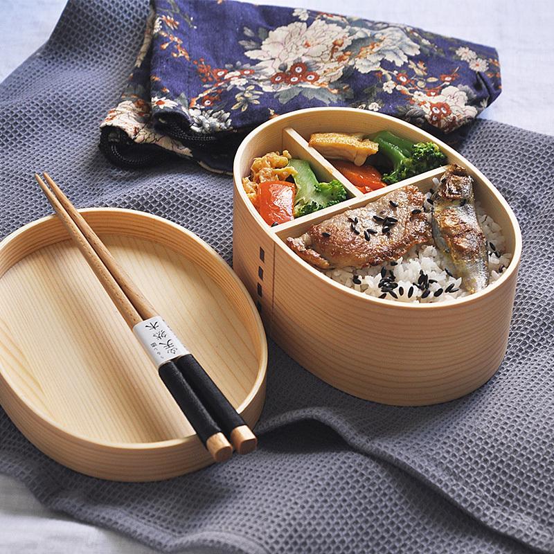 Japanische Bento-Box aus Holz „Ssekien“